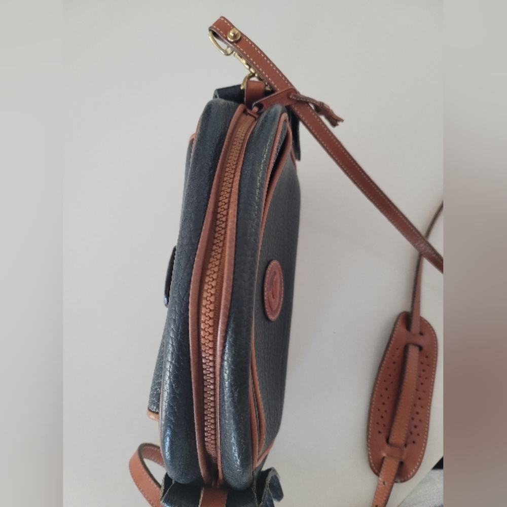 Dooney & Bourke Vintage Crossbody Bag - Picture 15 of 15